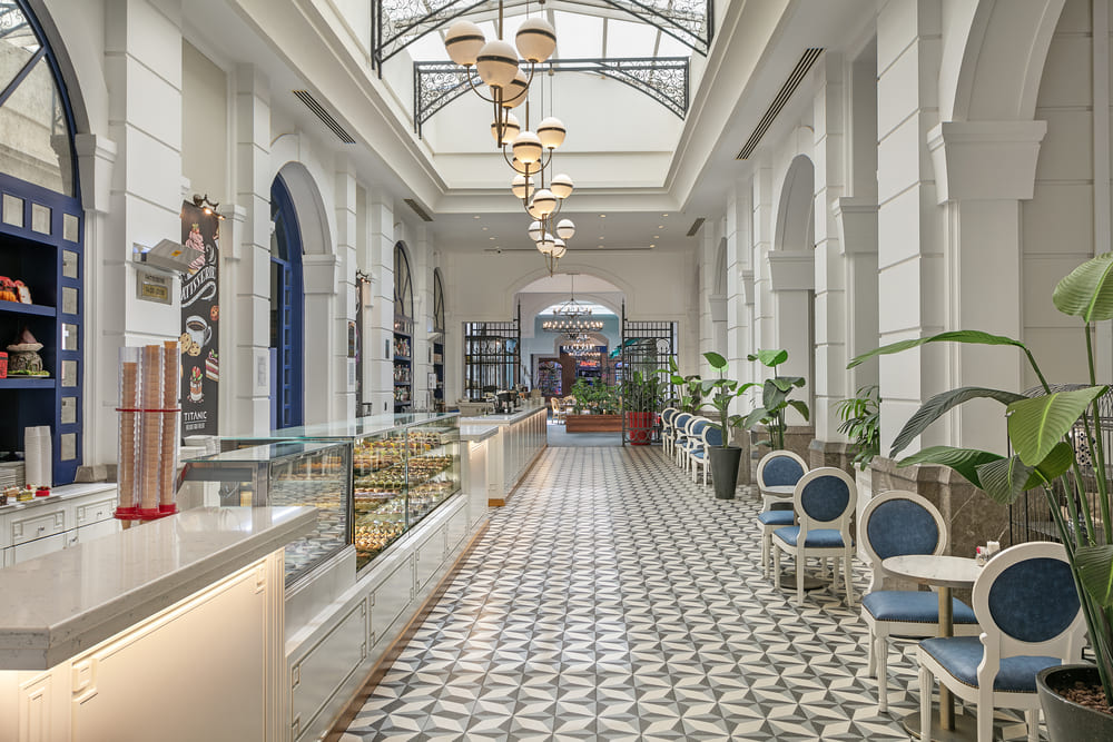 Caprice Patisserie & Bar