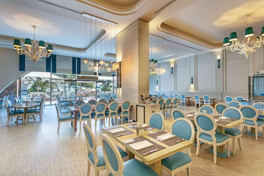 Parkfora Main Restaurant